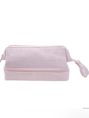NWT BÉIS The Dopp Kit in SAKURA — Limited Edition and Extremely Rare!